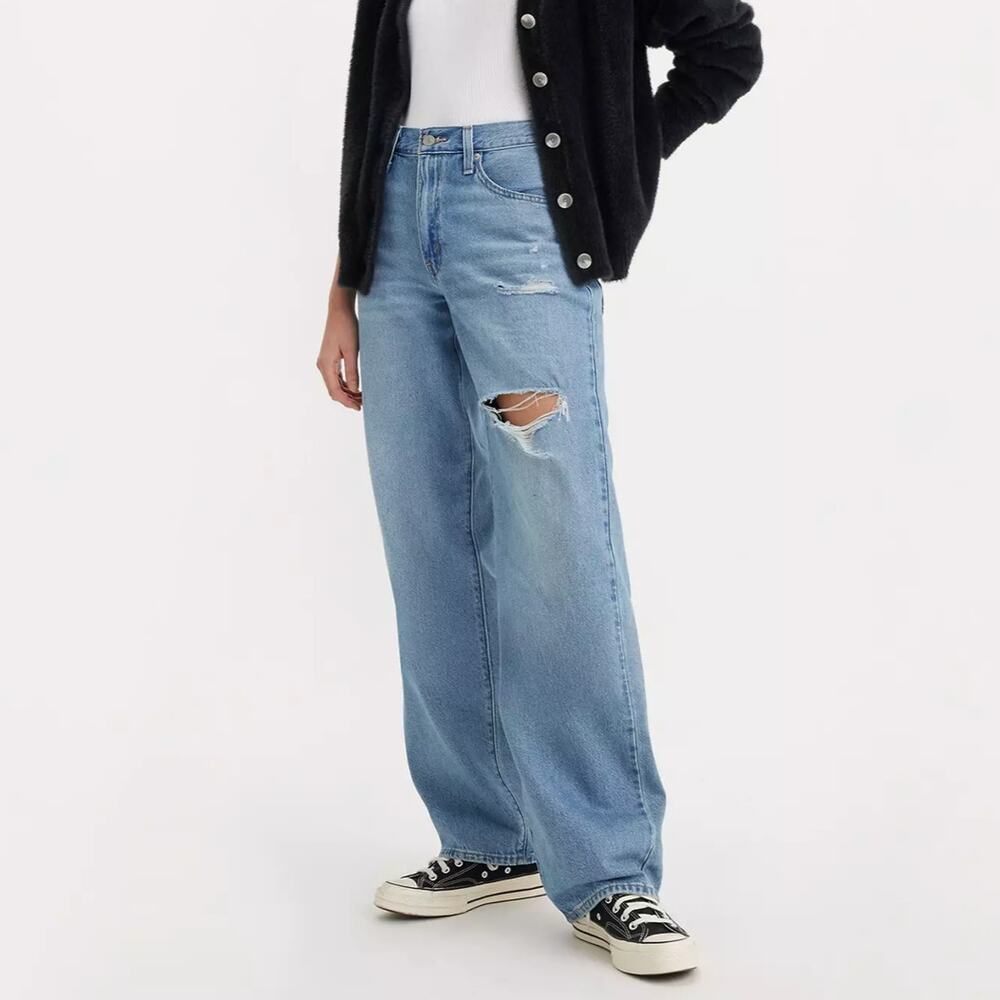 Levi's Baggy Dad Mid-Rise Straight Denim Jeans In the Middle Medium Wash Blue 25